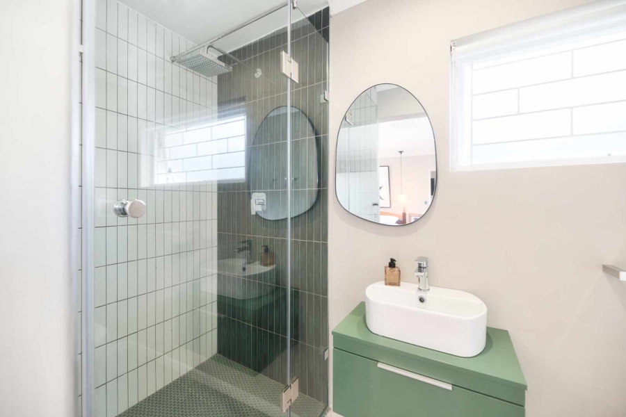 6 Bedroom Property for Sale in Northcliff Western Cape